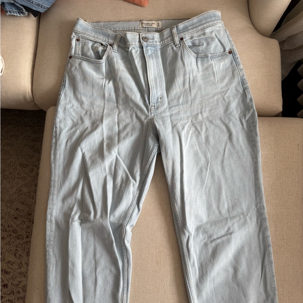 Abercrombie & Fitch High Rise Light Blue Jeans